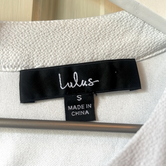 Lulus White Blouse with lace sleeves - Picture 3 of 4
